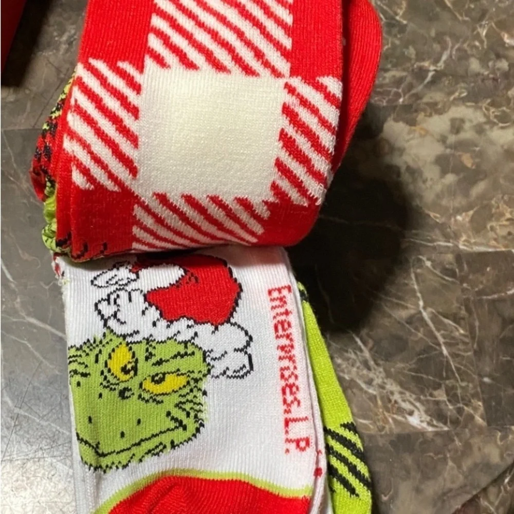 5 Grinch Themed Socks - Red and Green and White